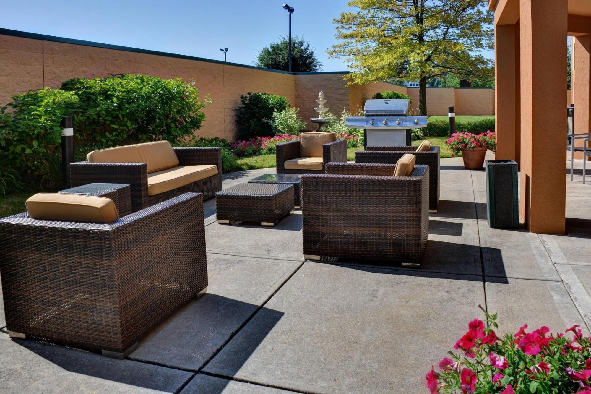 Courtyard By Marriott Indianapolis South Otel Dış mekan fotoğraf