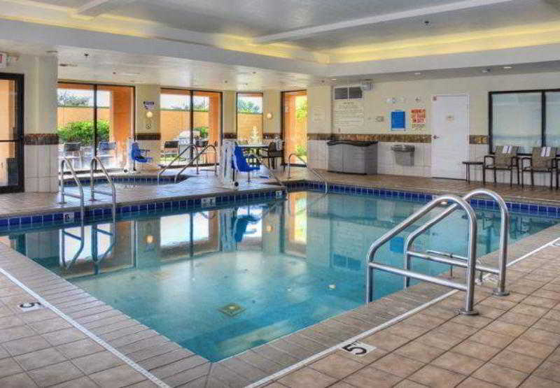 Courtyard By Marriott Indianapolis South Otel Dış mekan fotoğraf